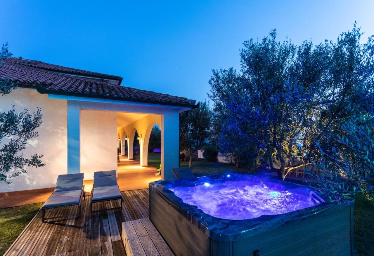 Villa Emi Zgornje Skofije Exteriér fotografie